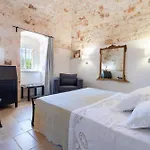Trulli I Cedri, 모노폴리