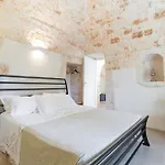 Trulli I Cedri, 펜션 *